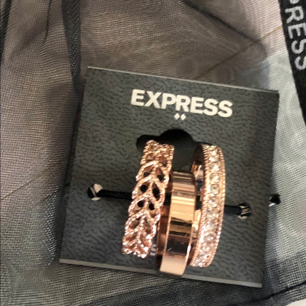 NWT EXPRESS ROSE GOLD RINGS & ROSE GOLD EARRINGS - Picture 4 of 8